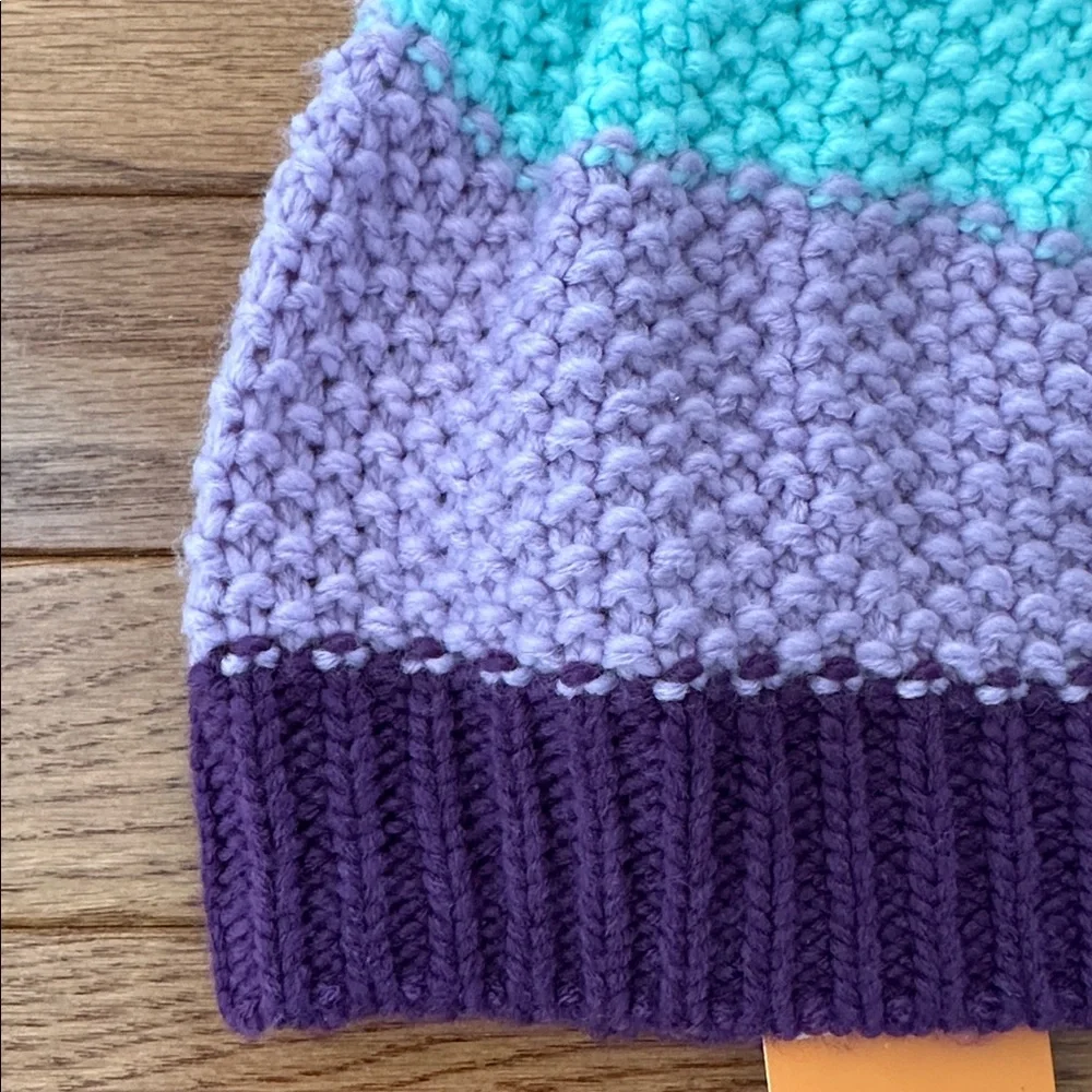 🩵NWT GYMBOREE girls winter hat purple lavender turquoise stripes pom medium new